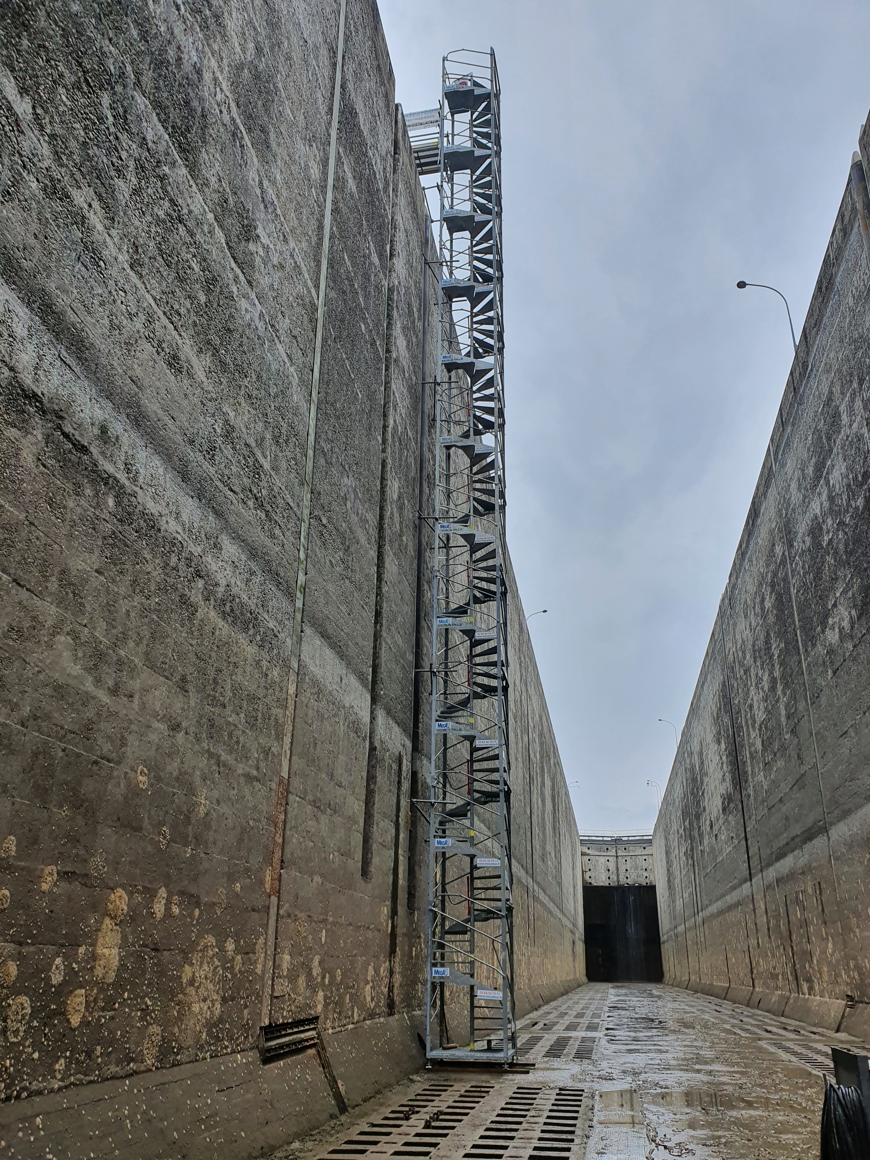 TOURS ESCALIERS COLIMAçon ESCALIB - EDF FESSENHEIM (68)